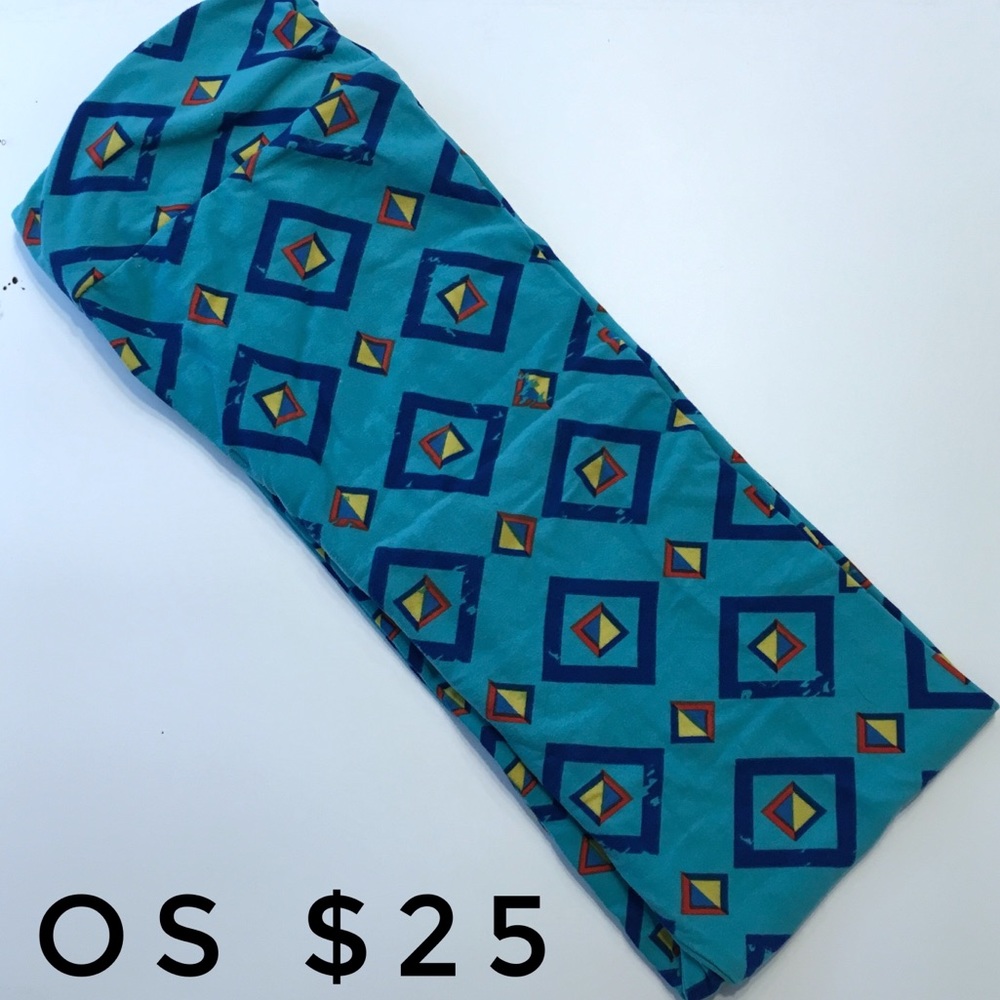 NWT OS leggings
